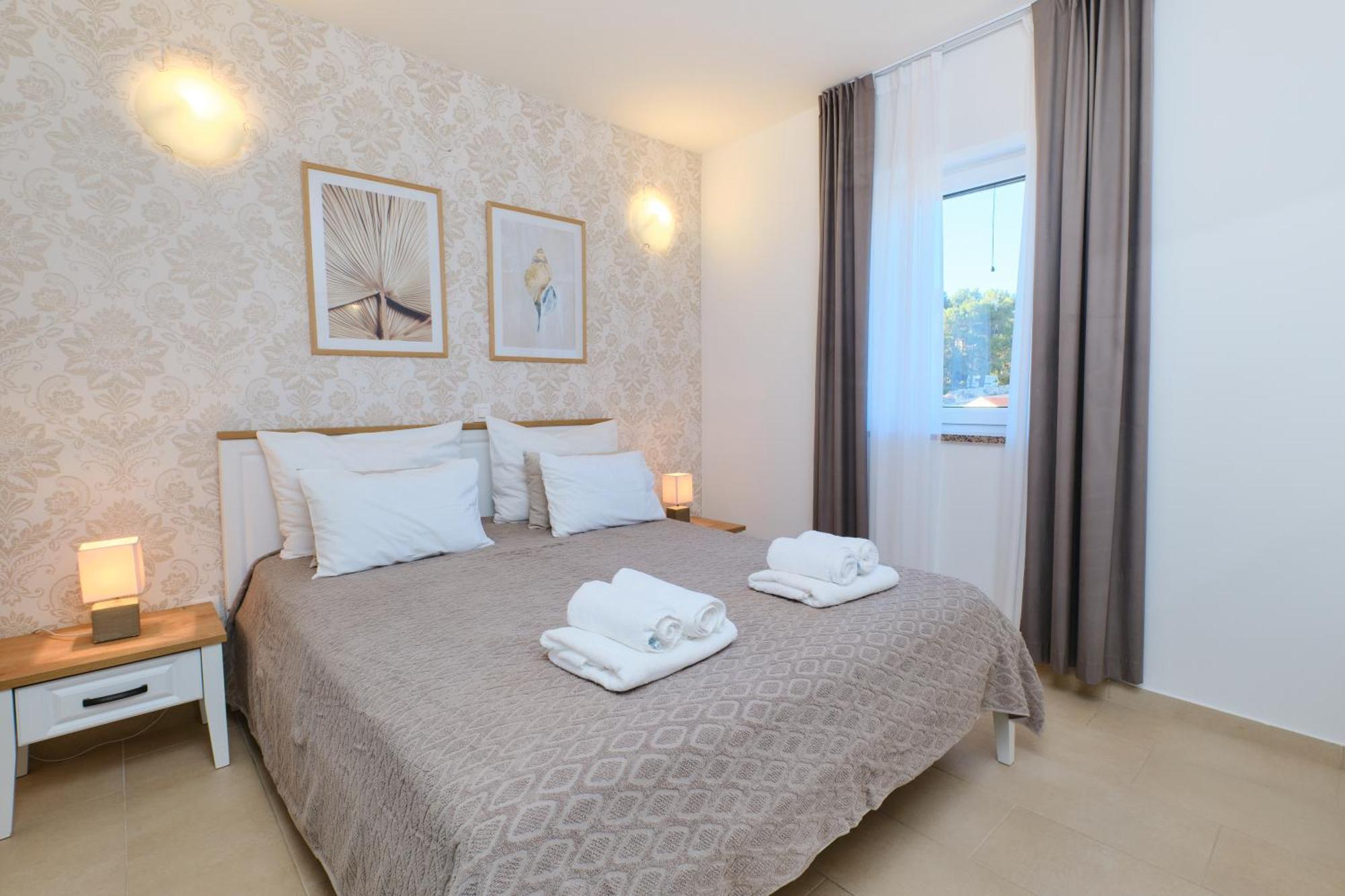 Apartments Divna Mali Losinj Ngoại thất bức ảnh