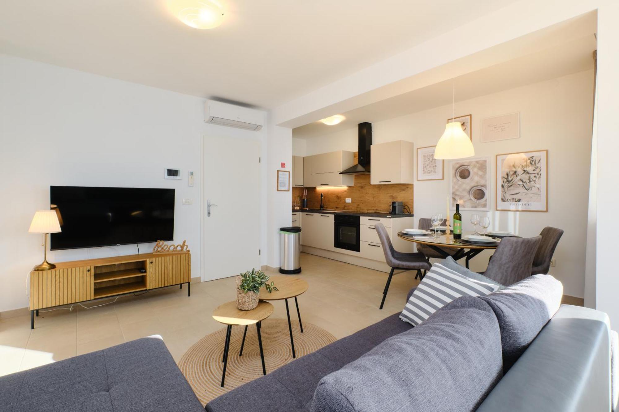 Apartments Divna Mali Losinj Ngoại thất bức ảnh