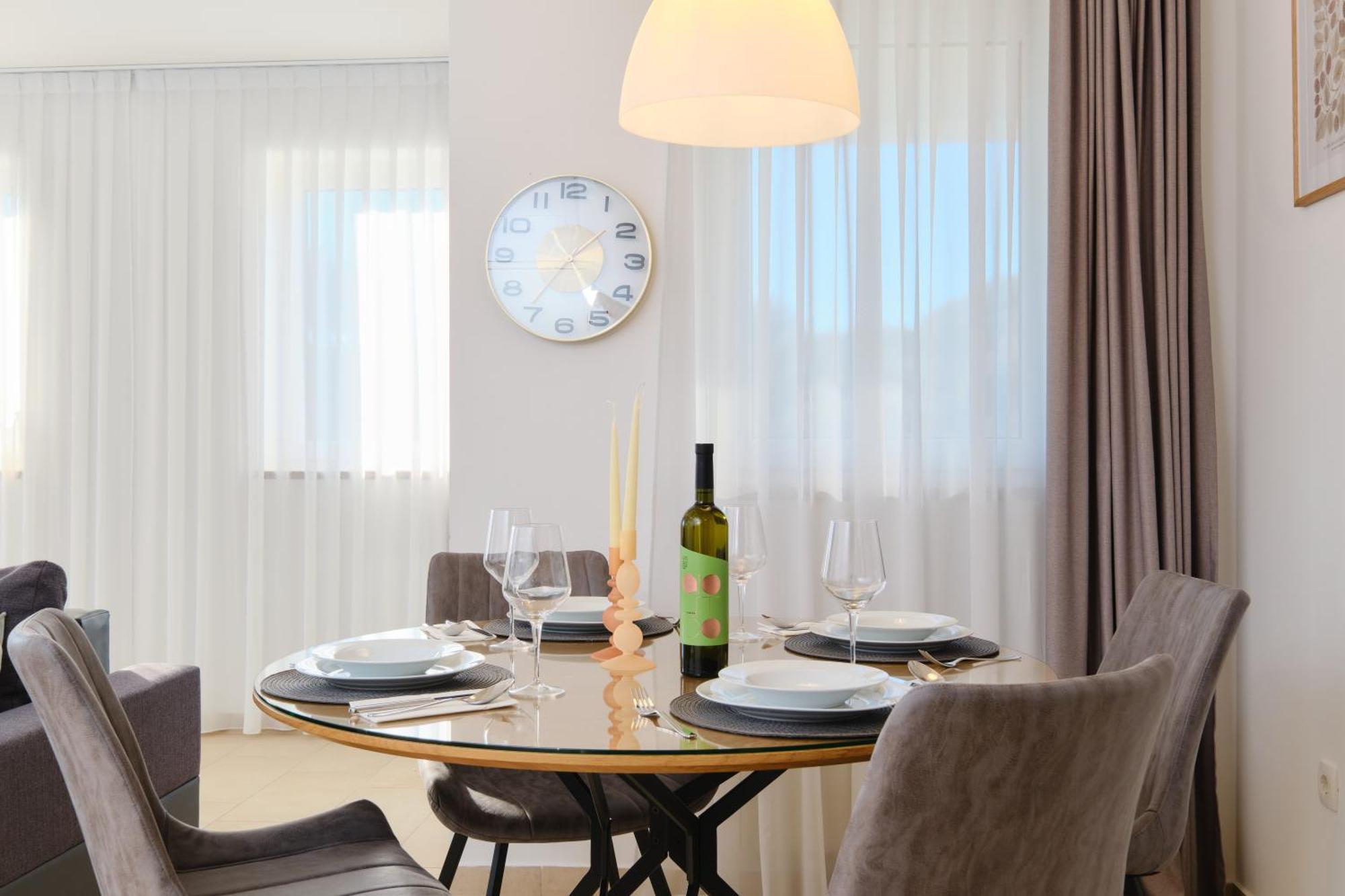 Apartments Divna Mali Losinj Ngoại thất bức ảnh