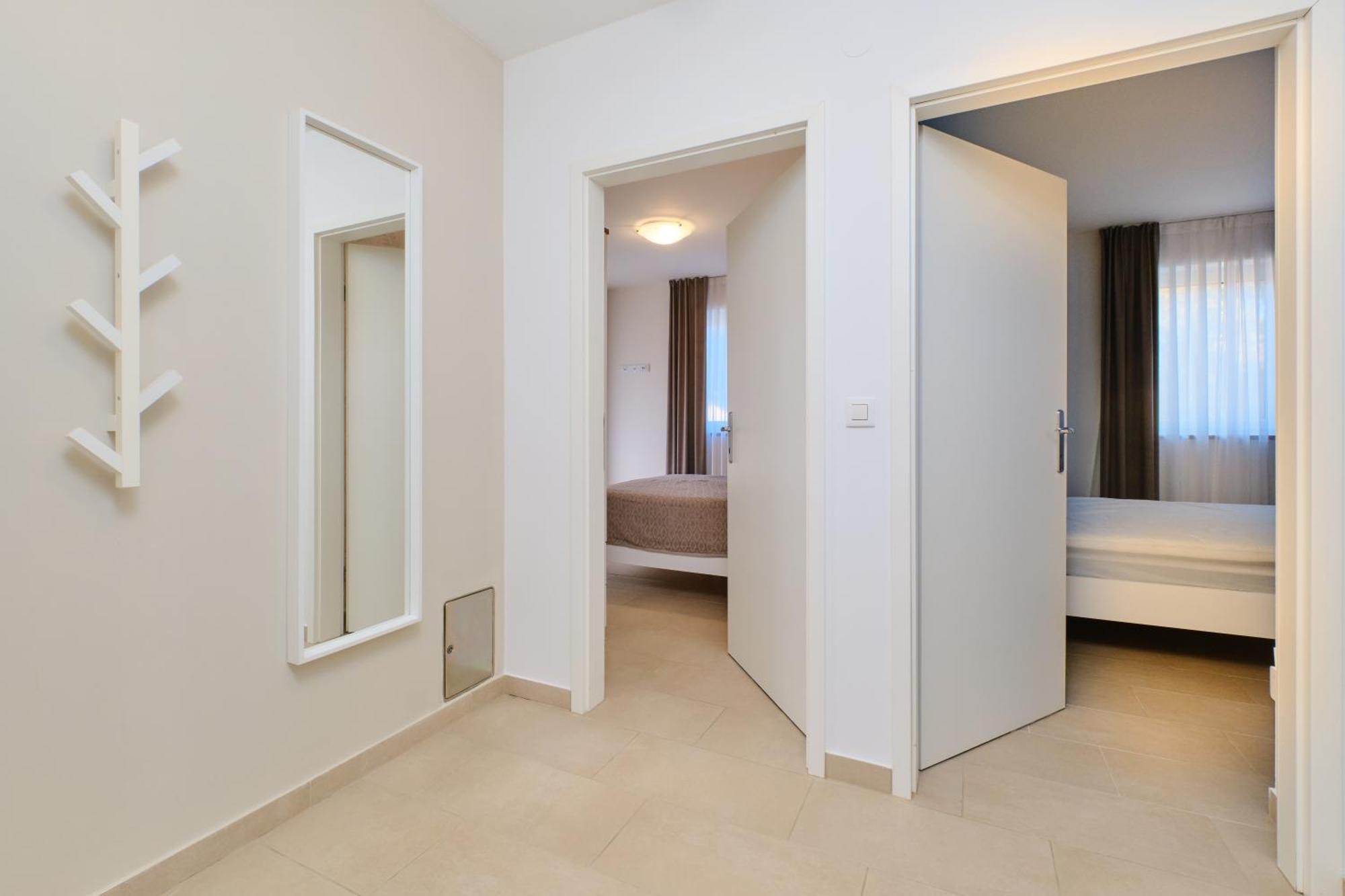 Apartments Divna Mali Losinj Ngoại thất bức ảnh