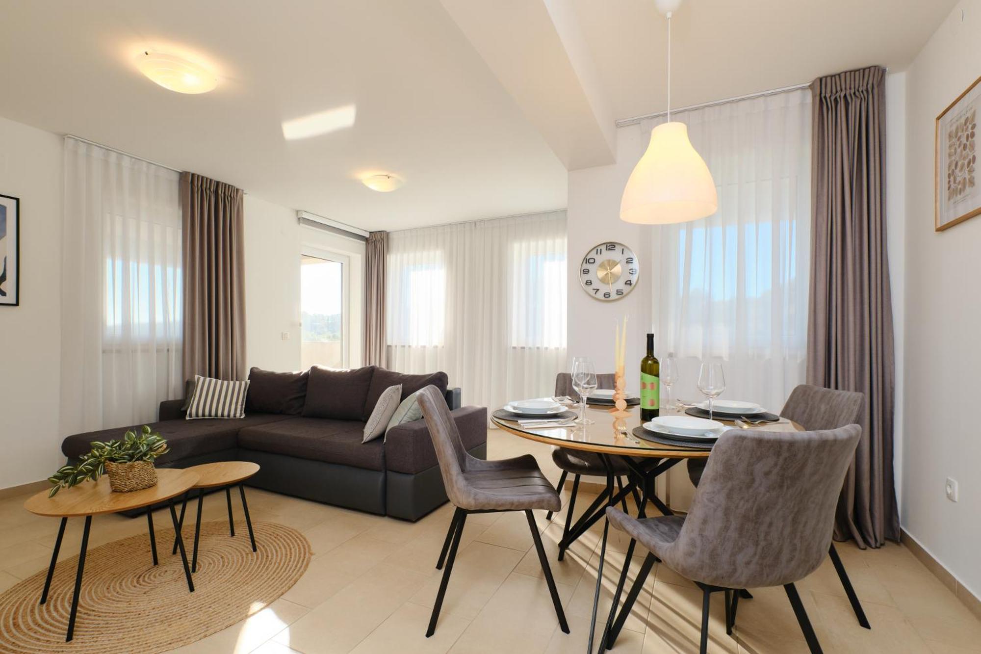 Apartments Divna Mali Losinj Ngoại thất bức ảnh